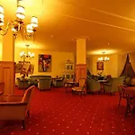 Central Sporthotel Davos 4*