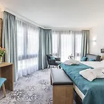 Central Sporthotel Davos Otel Ostrava
