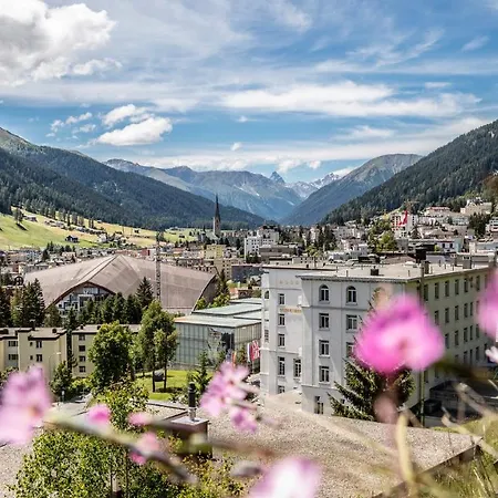 Hotel Central Sporthotel Davos 4*