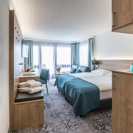 Central Sporthotel Davos 4*