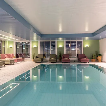 스위스 퀄리티 센트럴 스포트호텔 4*