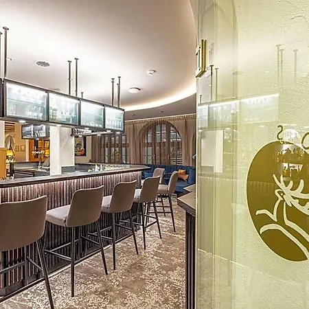 Hotel Central Sporthotel Davos 4*