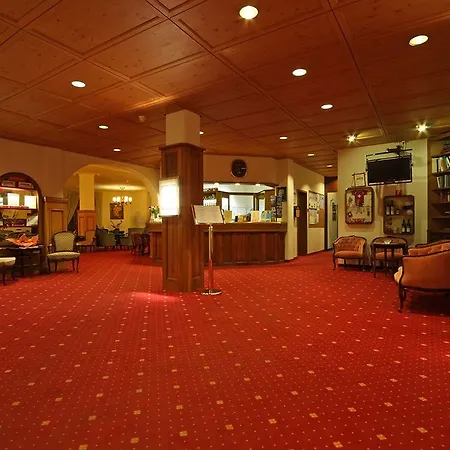 Central Sporthotel Davos Szálloda 4*
