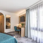 Hotel Central Sporthotel Davos 4*